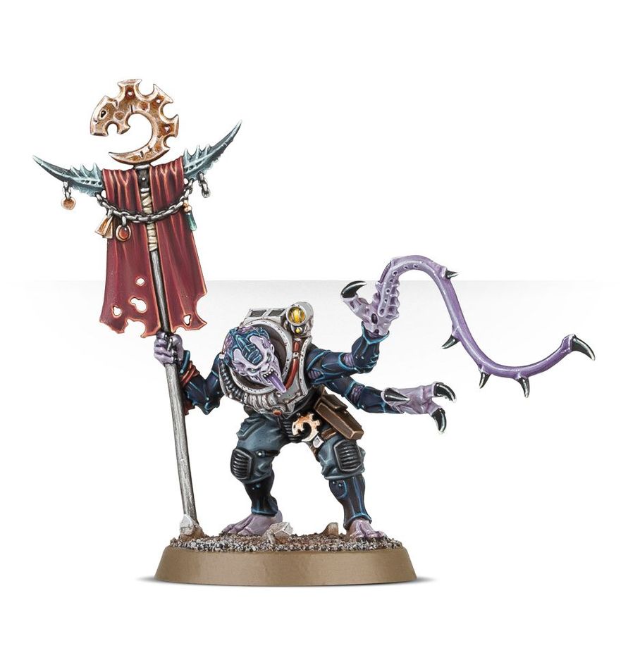 Detail of weaponry and components of the Acolyte Hybrids model
