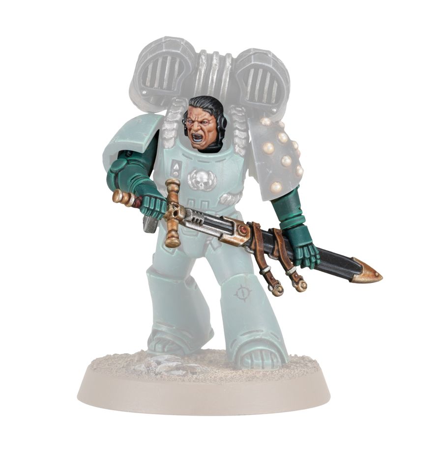 Detail bojových zbraní z The Horus Heresy: Melee Weapons Upgrade Set na modelech Legiones Astartes
