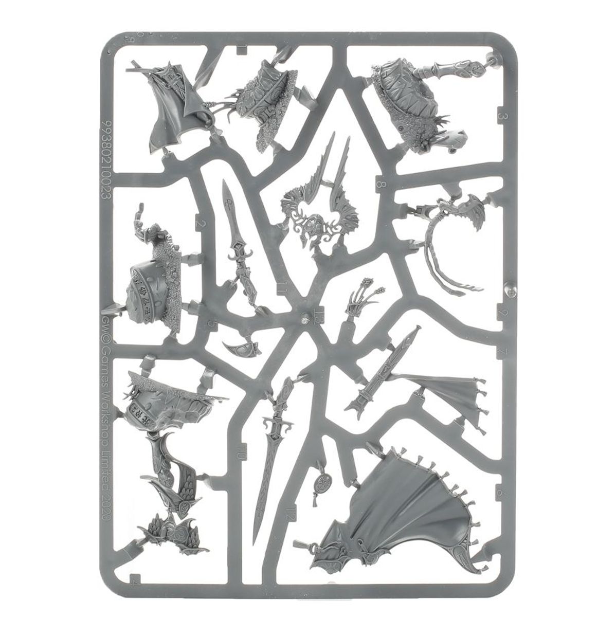 The Light of Eltharion as a Lumineth Realm-lords hero