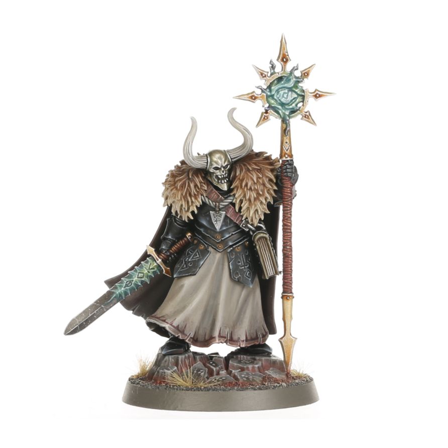 Front view of the Chaos Sorcerer Lord miniature