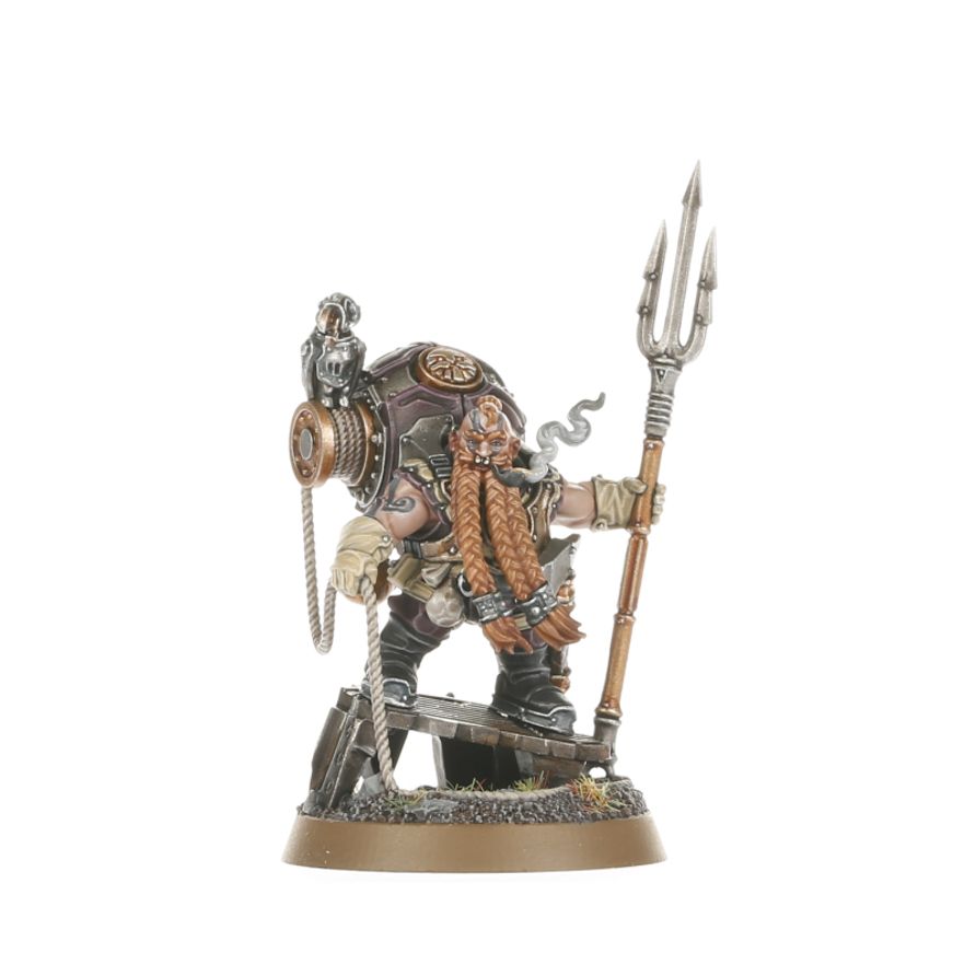 Close-up of a Vongrim Harpoon Crew member aiming a heavy sky-harpoon