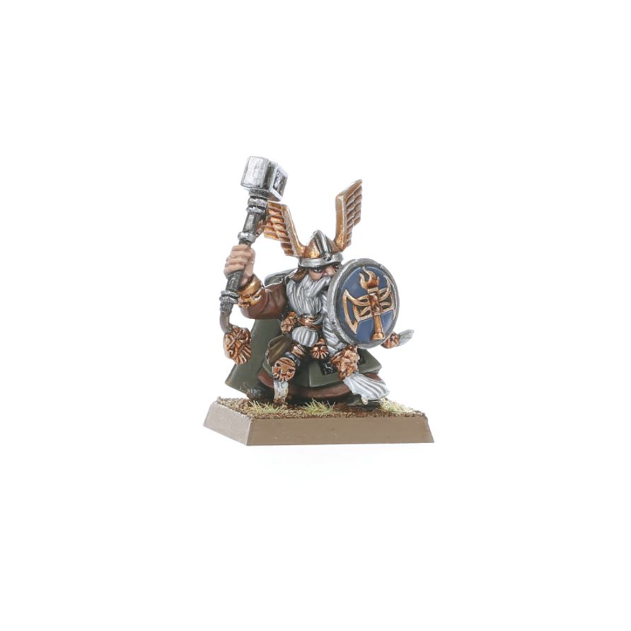 Bojová formace Dwarf Warriors připravená k bitvě