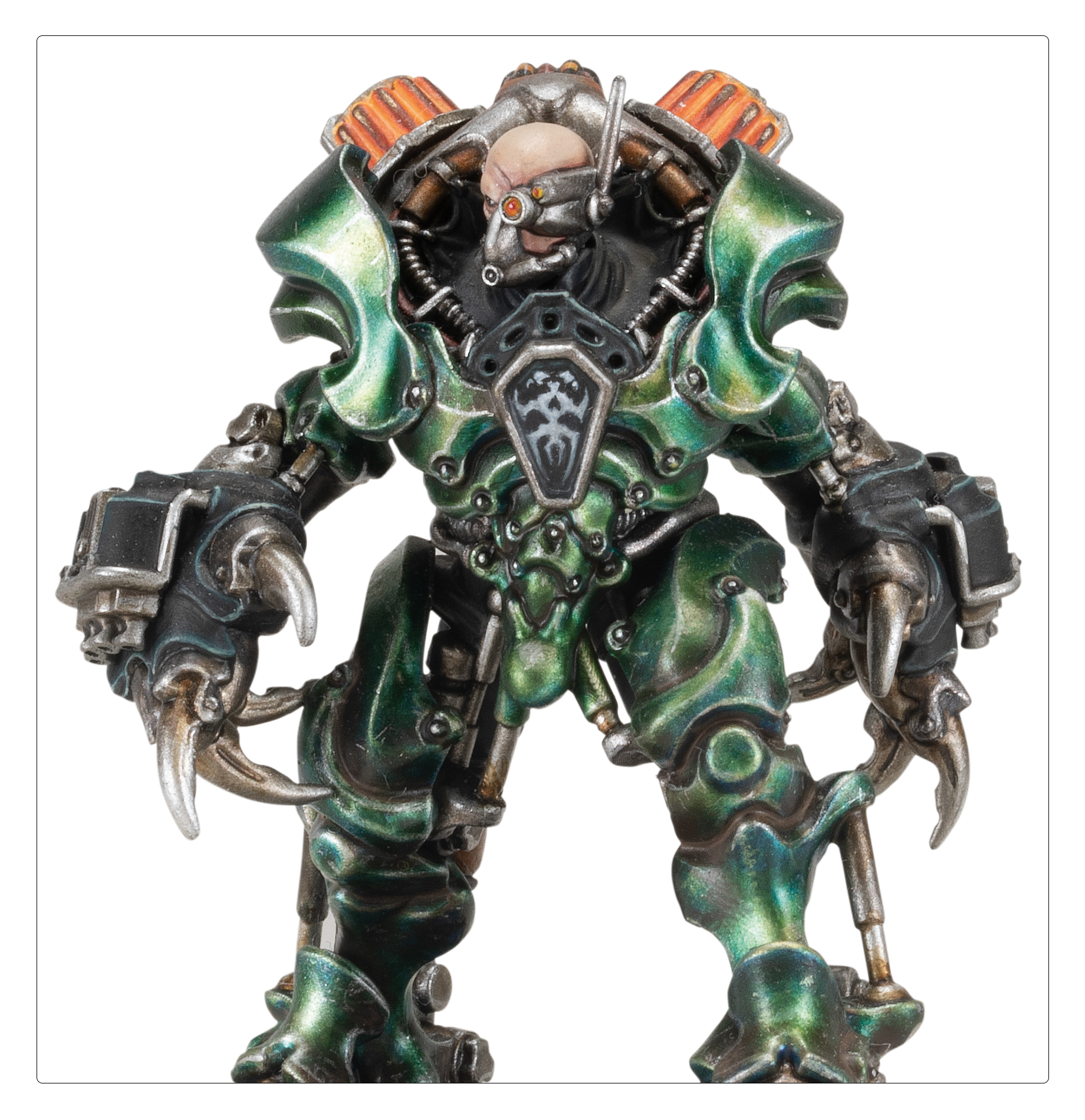 Orrus Spyre Hunter model in combat pose