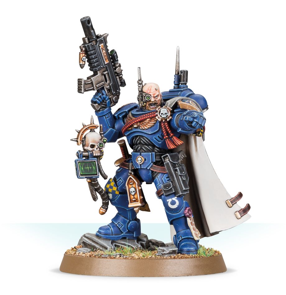 Warhammer 40K: Space Marines - Captain In Phobos Armour box art