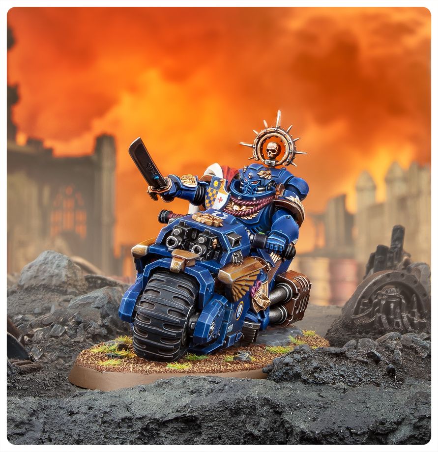 Warhammer 40K Space Marines Captain on Bike